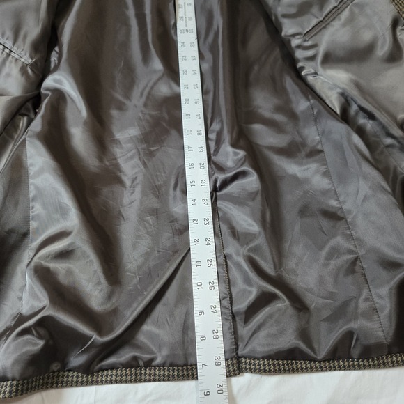 Jos A Bank 100% Wool Tag42S Houndstooth  Blazer Sport Coat  Measurements In Pics - Picture 7 of 15